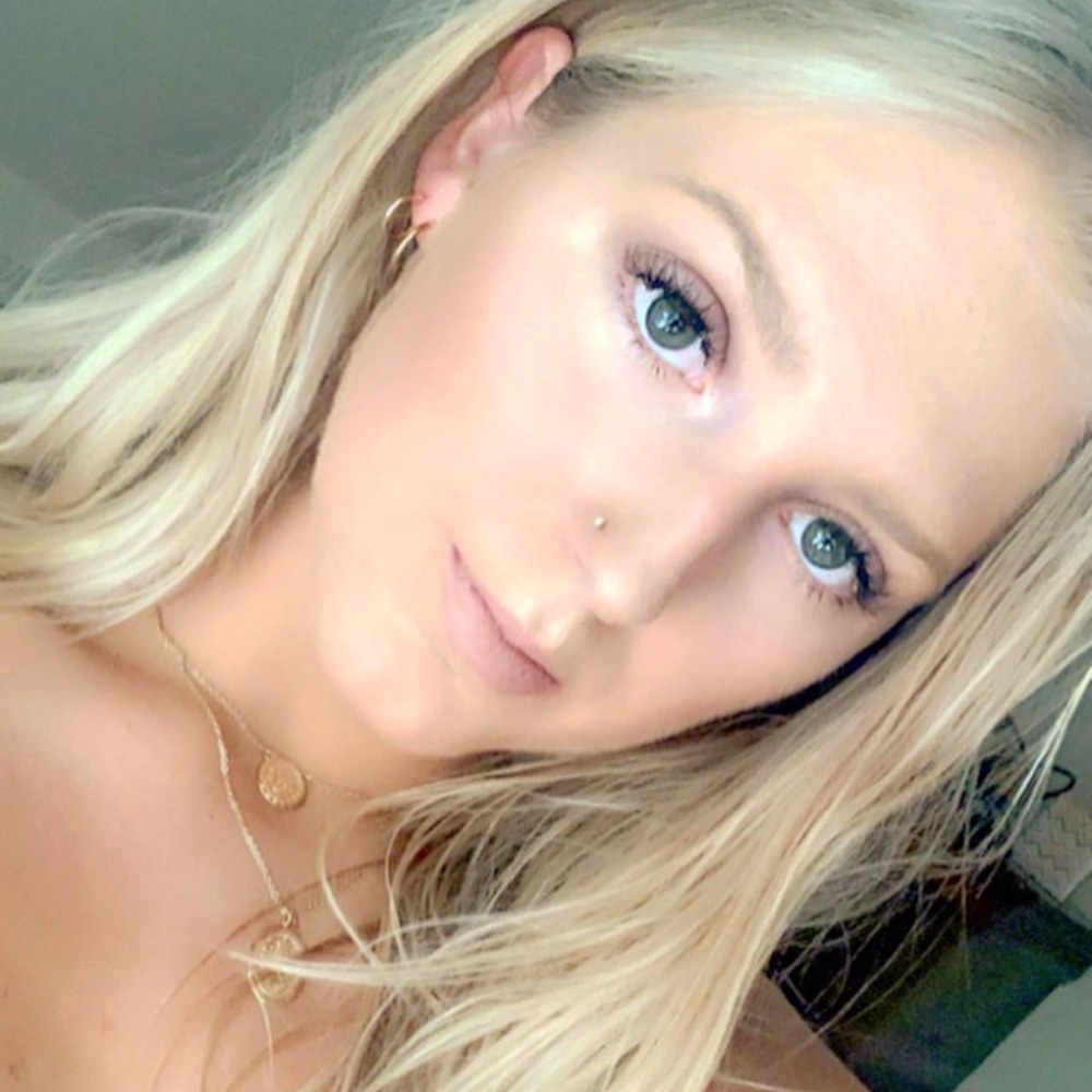 Meet your Posher, Jenna